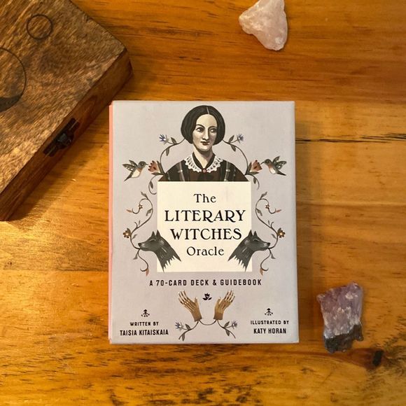 The Literary Witches Oracle Cards Deck - Picture 3 of 3